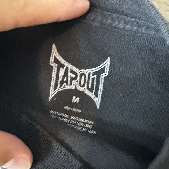 VTG Y2K Tapout Tee Shirt Mens Medium USA Flag Eagle Graphic AOP - Picture 5 of 8